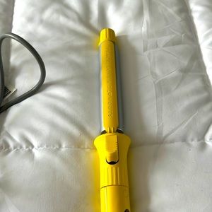 Drybar 1” digital curling wand